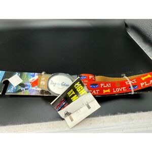 Dog e Glow Light‎ Up Novelty Dog Collar Medium 10-15" NEW Funny Bone Red